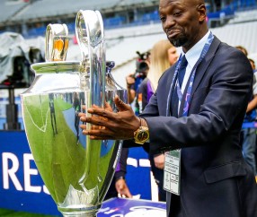 九游体育入口 - Ning巅峰对决，萨拉赫与50激战RNG分钟，精彩发挥胜负难料！